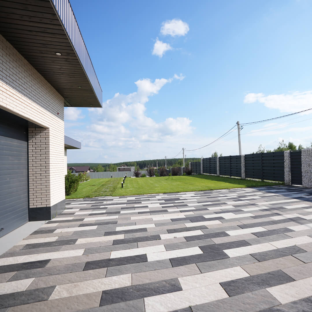 Шаговая плита STONE Светлая Галька 990х330х55мм в Арзамасе фото